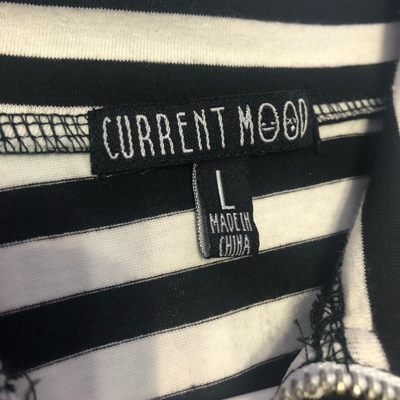 Current Mood Crop Tank Top - Picture 4 of 4